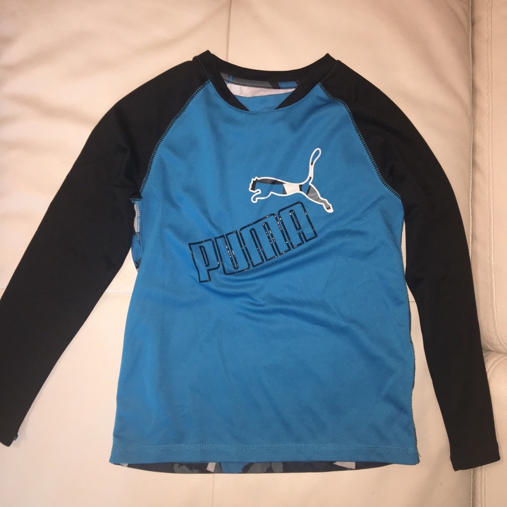 Set of 2 Puma’s boys long sleeve shirts, size 6